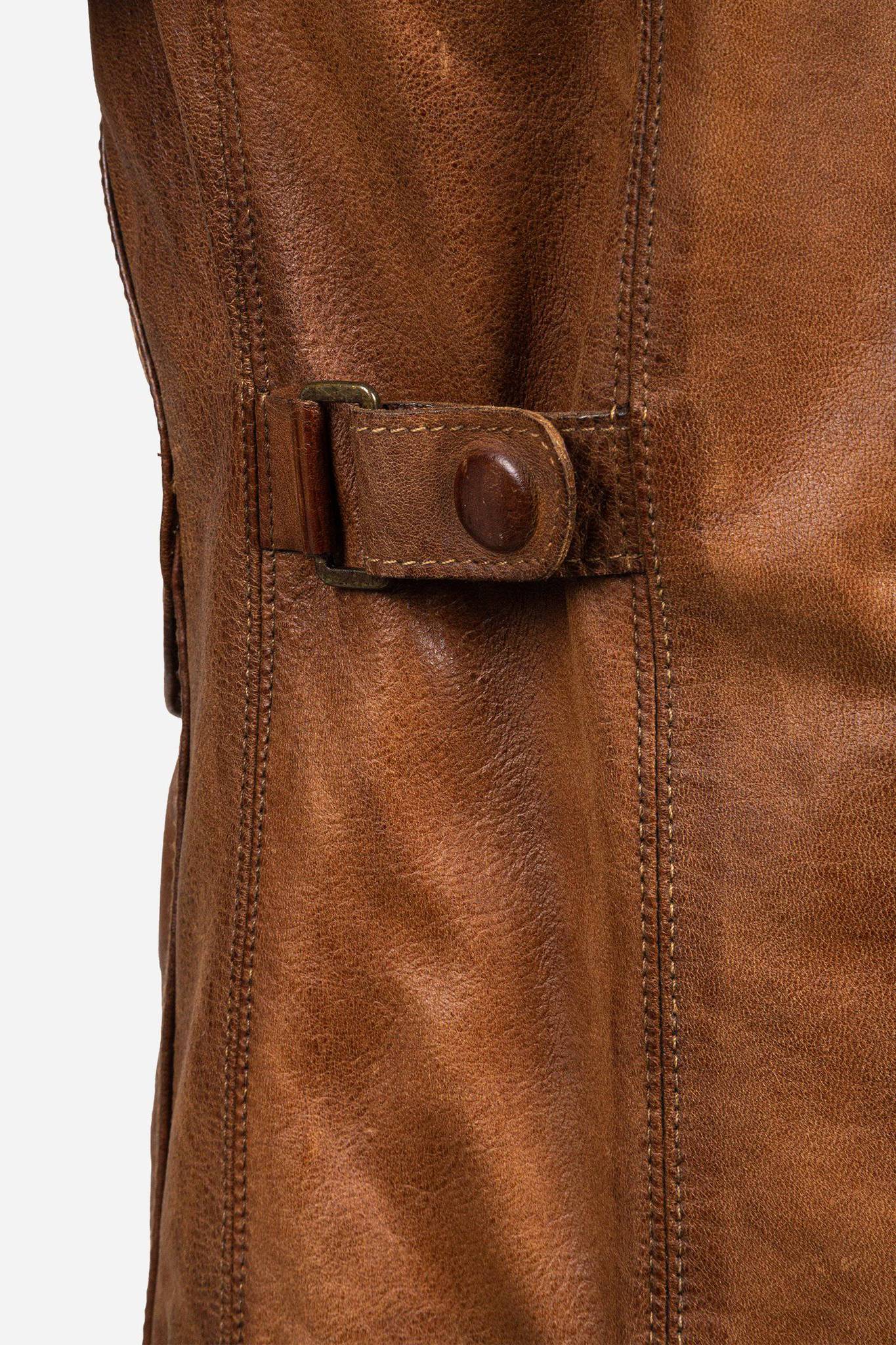 Matchless Kensington 2.0 Men's Leather Jacket Classic Brown - Close Up Button Fastening