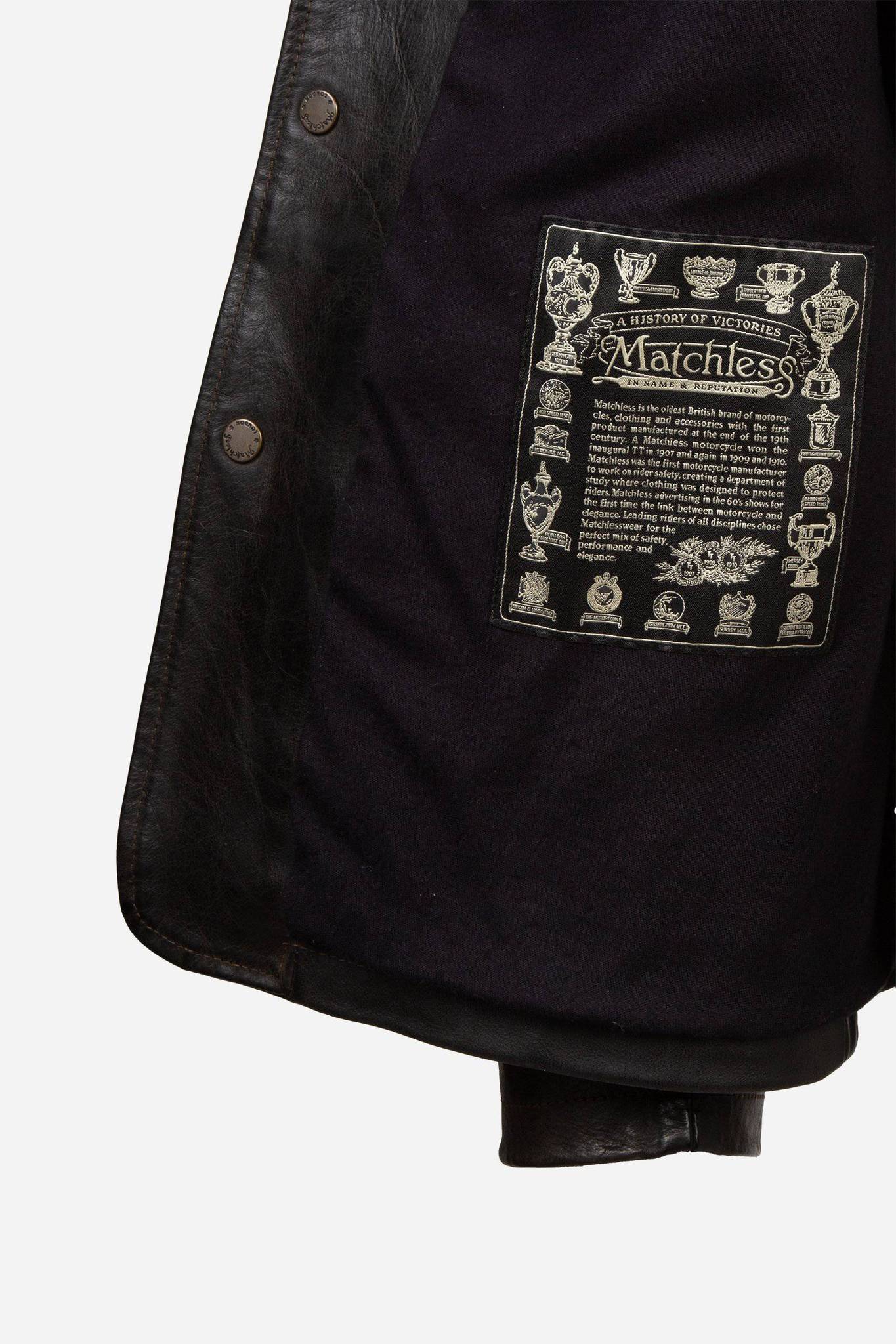 Matchless Ian Blazer Men’s Leather Jacket Antique Black - Close Up Logo