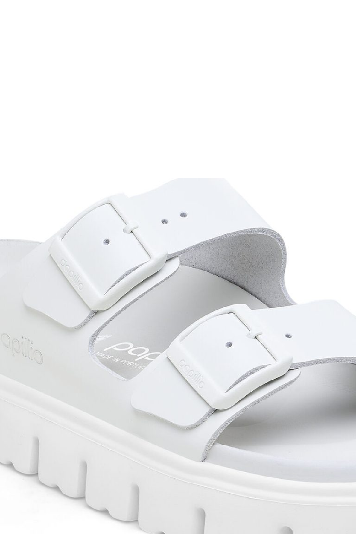 Birkenstock Women's Arizona Chunky Leather Sandals White - Close Up Buckle